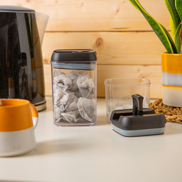 800ml Black Lid Airtight Flip-Lock Plastic Food Storage Container
