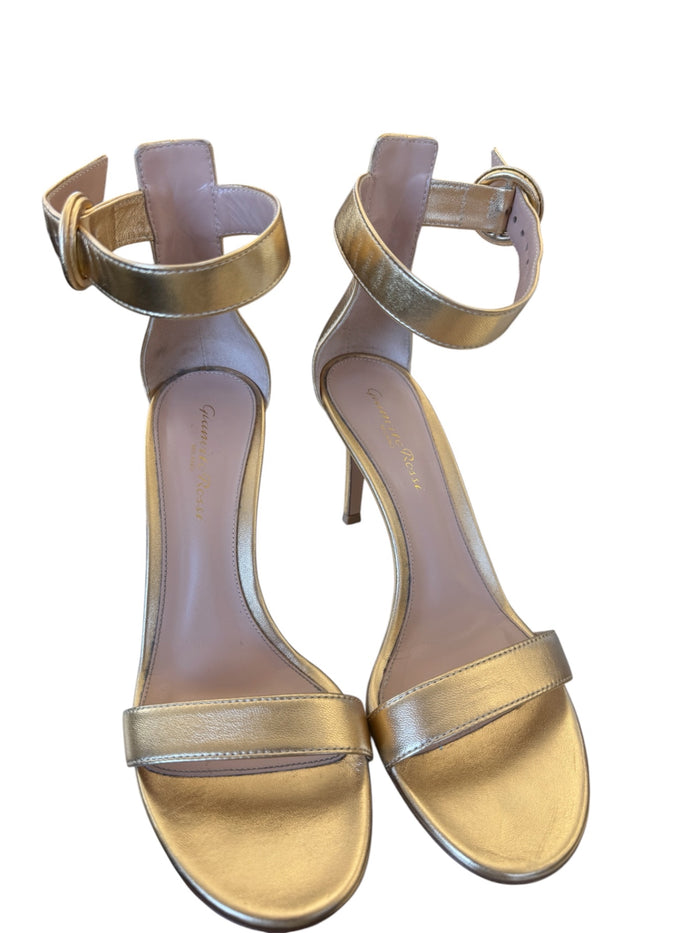 Gianvito Rossi Heels